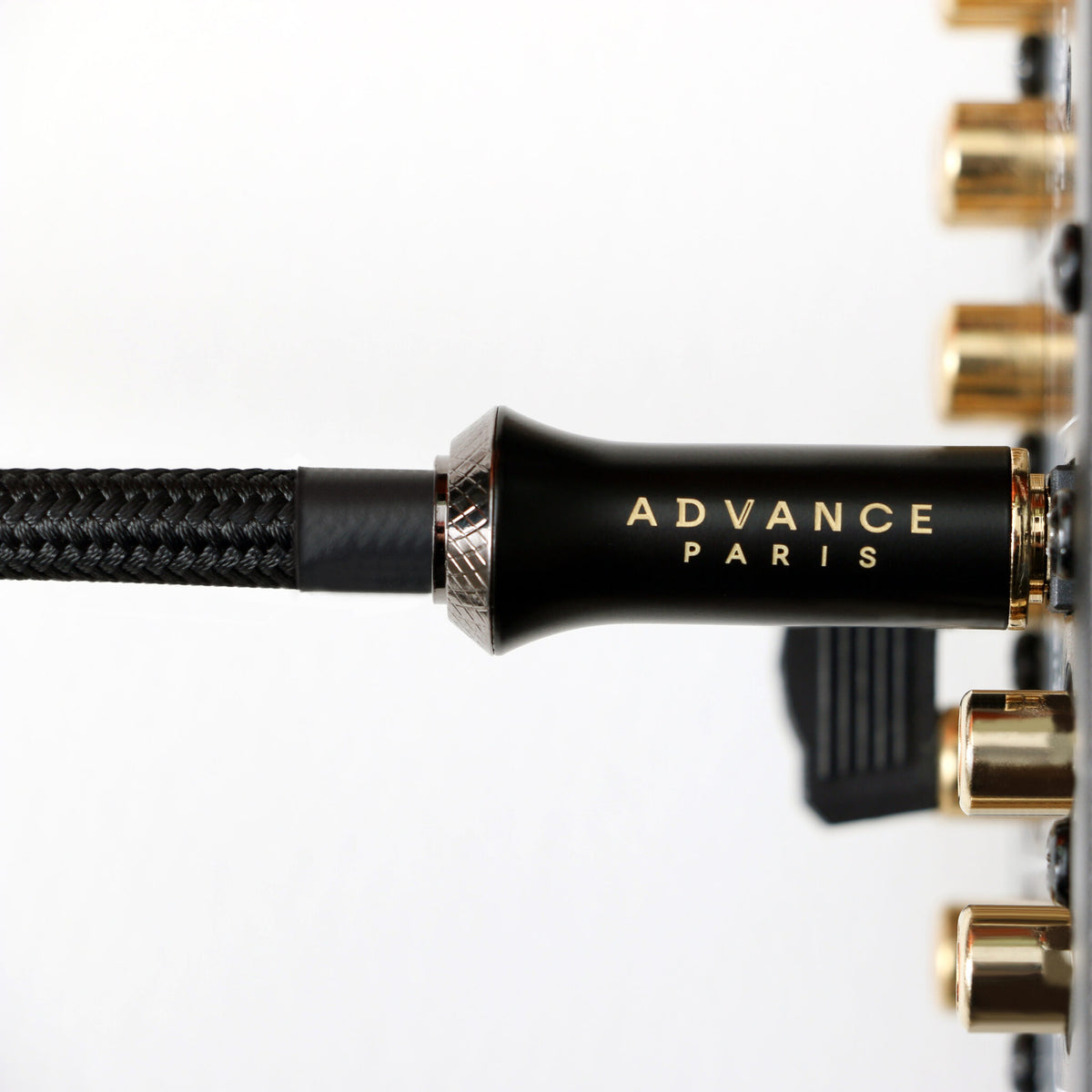 Advance Paris L-OPT2 Optisches Digitalkabel, 2 m Anwendungsbild am optischen Digitaleingang