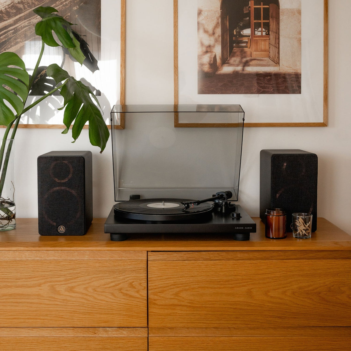 Argon Audio TT3 Plattenspieler Schwarz Lifestyle 2