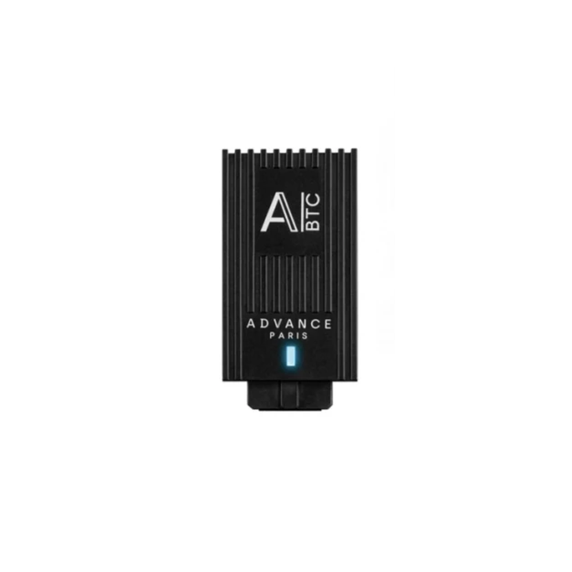 Advance Paris A-BTC Bluetooth-Dongle Frontansicht mit aptX HD für Nova-Verstärker