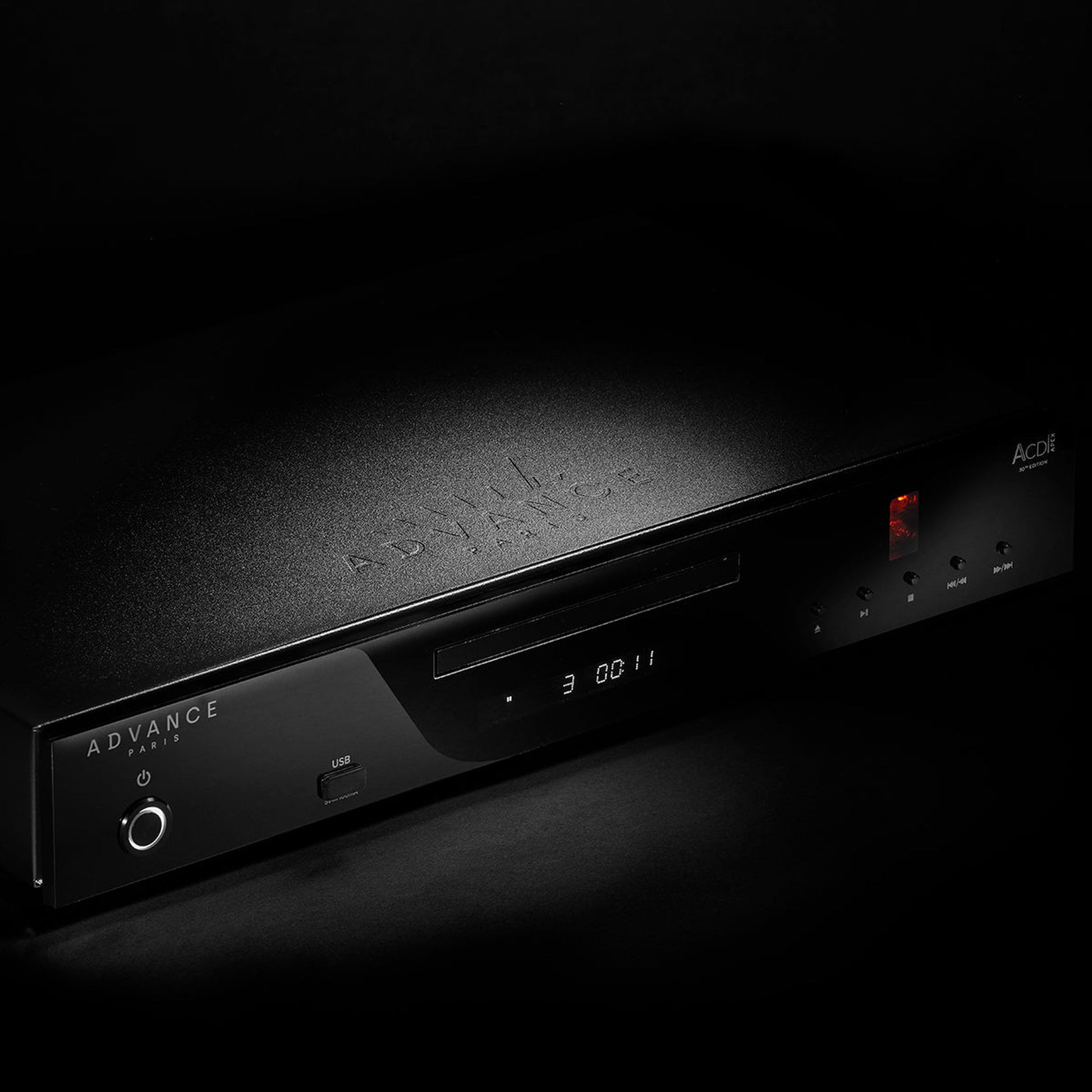 Advance Paris ACD APEX 30th Edition CD-Player Detailansicht Laufwerk und Display