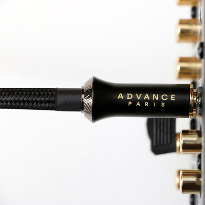 Advance Paris L-OPT1 Optisches Digitalkabel, 1 m Anwendungsbild am optischen Digitaleingang