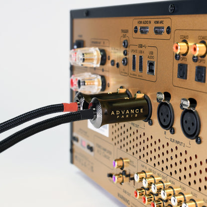 Advance Paris L-XLR 0.5 XLR-Kabel, 0,5 m Anwendungsbild am symmetrischen Eingang eines Verstärkers