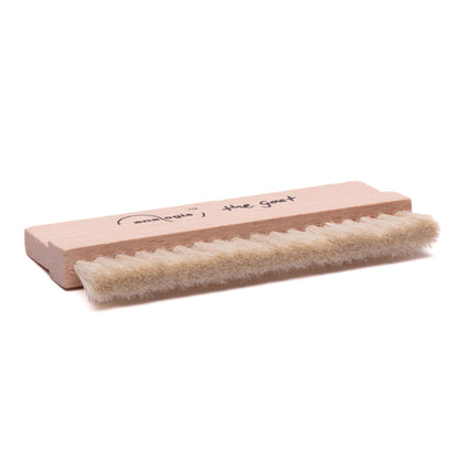 Analogis Brush 4 The Goat Ziegenhaar-Bürste Seitenansicht mit langer Naturhaar-Borstenreihe
