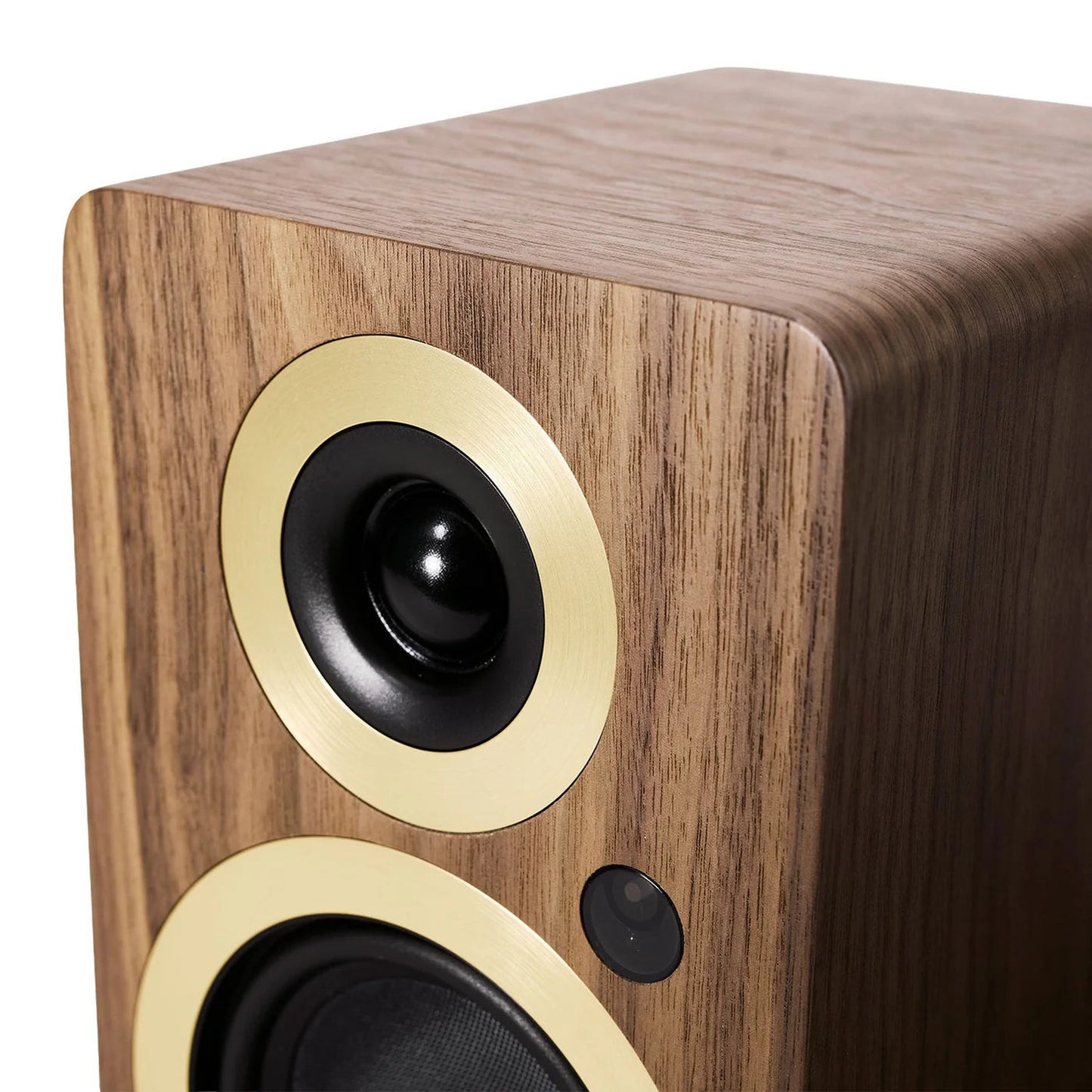 Argon Audio Forte A5 WiFi Regallautsprecher Walnuss Detailansicht Hochtöner mit Zierring