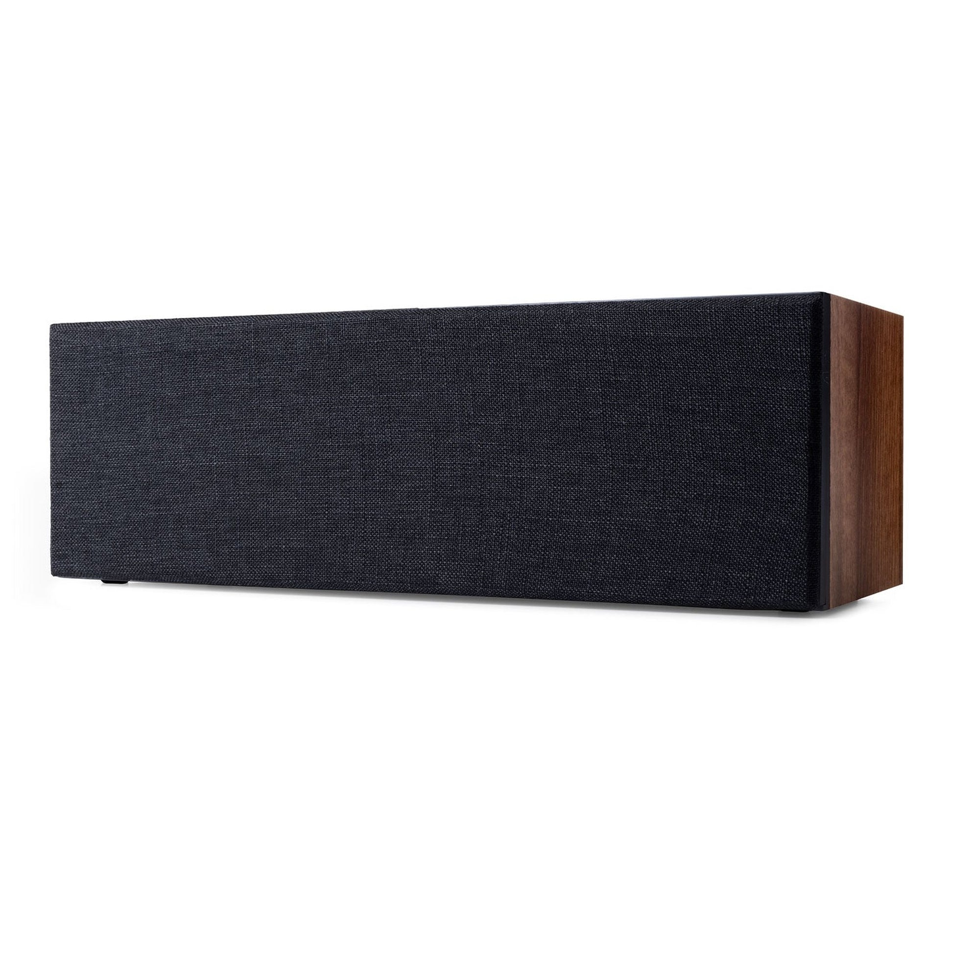 Argon Audio Forus Center-Lautsprecher Walnuss Schrägansicht mit montierter Frontabdeckung