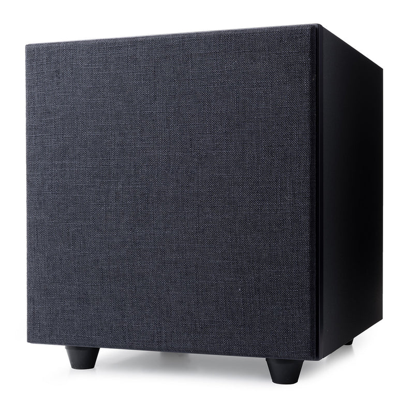 Argon Audio Malmö Sub 10 Aktiv-Subwoofer schwarz Schrägansicht mit montierter Frontabdeckung