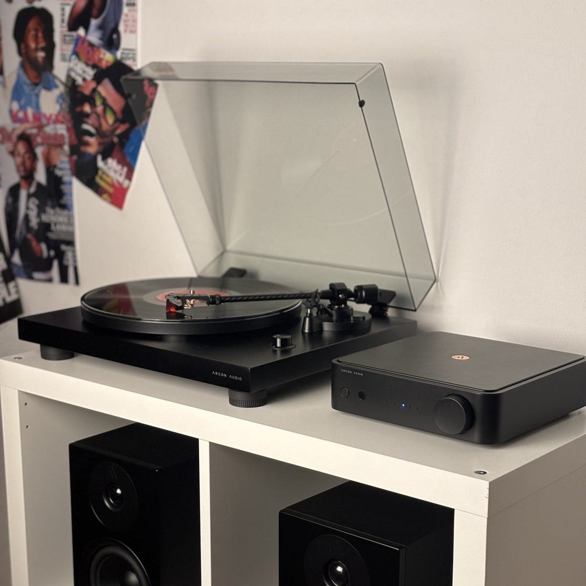 Argon Audio TT3 Plus Plattenspieler Schwarz Lifestyle 2