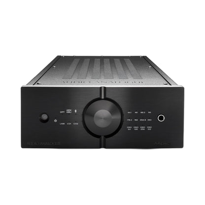 Audio Analogue AADac D/A-Wandler Schwarz, Frontansicht mit Drehregler und Samplerate-Anzeige