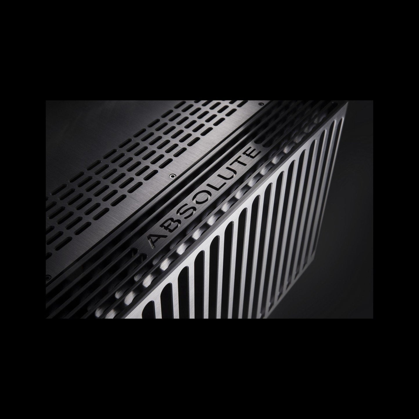 Audio Analogue ABsolute PA 3.0 Stereo-Endstufe Schwarz, Detailansicht Kühlrippen