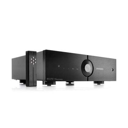Audio Analogue Bellini Anniversary Vorverstärker schwarz, Lieferumfang mit stehender Aluminium-Fernbedienung
