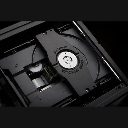 Audio Analogue Pure AADrive CD-Laufwerk, Innenansicht, Nahaufnahme von Laufwerk und Antrieb