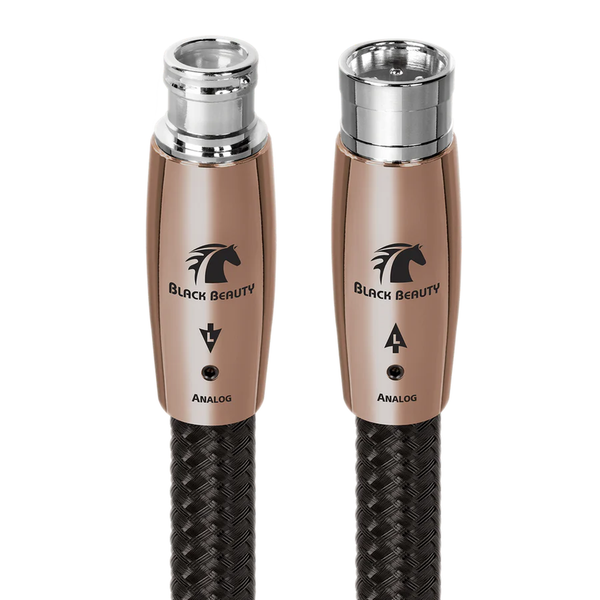 AudioQuest Black Beauty XLR-Kabel Detailansicht der beiden Steckverbinder mit Black-Beauty-Signet