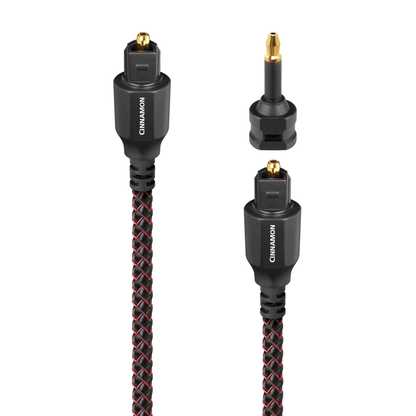 AudioQuest Cinnamon Optisches Kabel Detailansicht: zwei Toslink-Stecker neben 3,5-mm-Mini-Adapter
