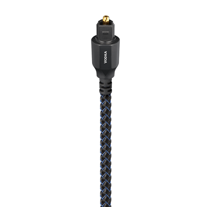 AudioQuest Vodka Optisches Kabel Produktansicht: Toslink-Stecker am blau-schwarzen Geflechtmantel