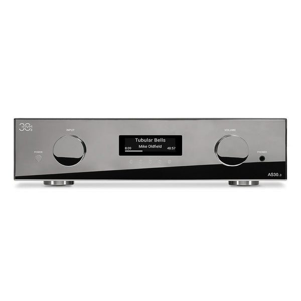 AVM AS 30.3 Streaming-Vollverstärker Cellini Chrom Frontansicht mit OLED-Display und Lautstärkeregler