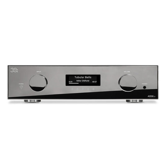 AVM AS 30.3 Streaming-Vollverstärker Cellini Chrom Frontansicht mit OLED-Display und Lautstärkeregler