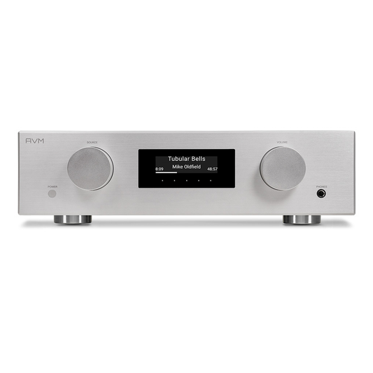 AVM Evolution AS 5.3 Streaming-Vollverstärker Silber Frontansicht mit Display, Source- und Volume-Regler