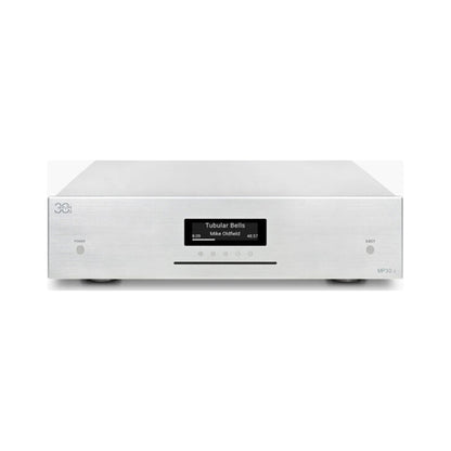 AVM MP 30.3 Streaming-Vorverstärker Silber Frontansicht mit OLED-Display und CD-Schlitz