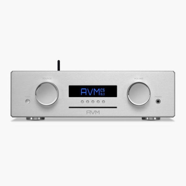 AVM Ovation MP 8.3 Streaming-Vorverstärker Silber Frontansicht mit Display, Quellenwahl und Lautstärkeregler