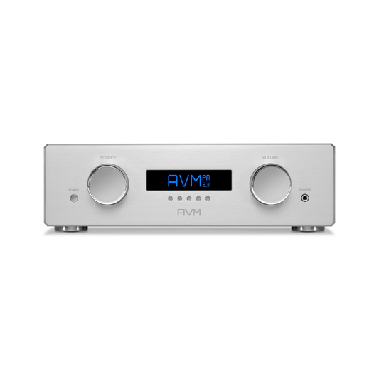 AVM Ovation PA 8.3 Vorverstärker Silber Frontansicht mit Display, Quellenwahl und Lautstärkeregler