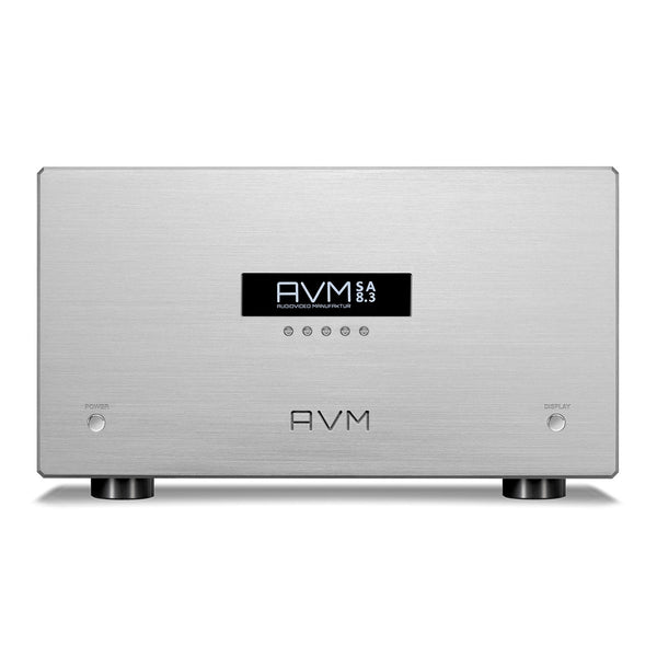 AVM Ovation SA 8.3 LITE Stereo-Endstufe Silber, Frontansicht mit Display und Aluminiumfront