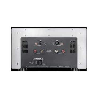 AVM Ovation SA 8.3 Stereo-Endstufe Rückansicht mit Anschlussfeld, XLR- und Cinch-Eingängen