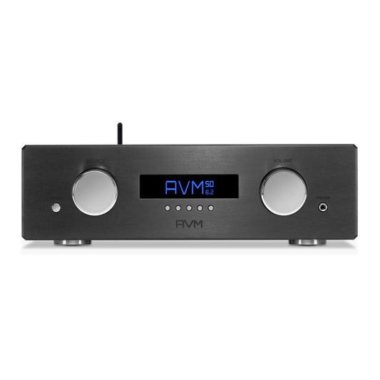 AVM Ovation SD 8.3 Streaming-Vorverstärker Schwarz Frontansicht mit Display, Quellenwahl und Lautstärkeregler
