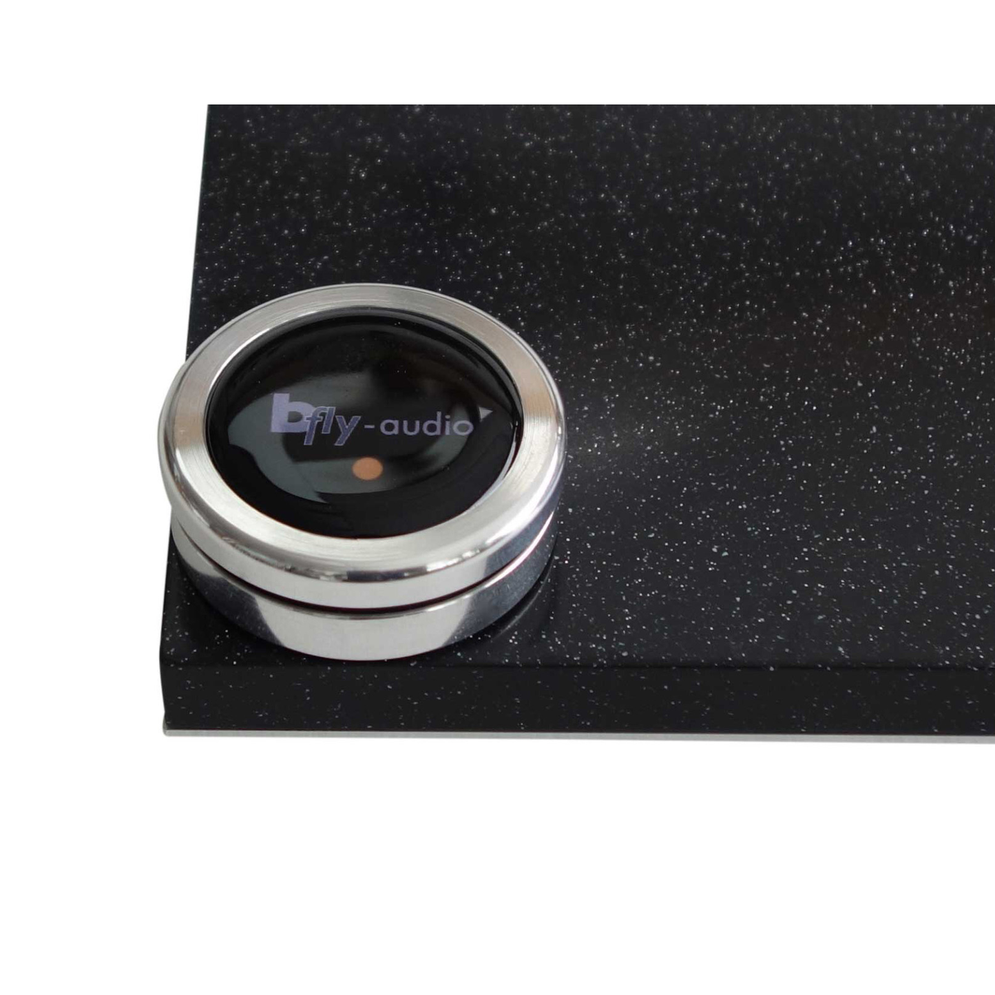 bFly-Audio StoneLine Gerätebasis Referenzklasse PURE Detailansicht Aluminiumfuss mit Logo