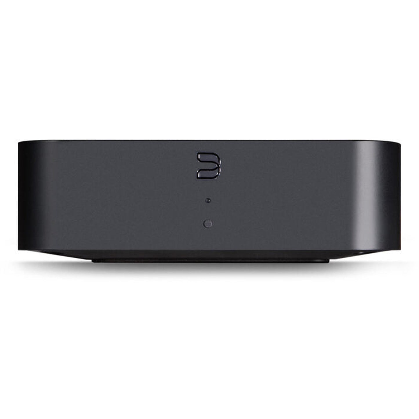 Bluesound Hub Multiroom-Streaming-Hub Frontansicht mit Bluesound-Logo