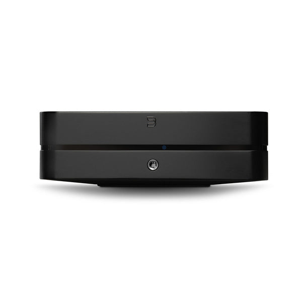 Bluesound Powernode N331 Streaming-Verstärker Schwarz Frontansicht mit Kopfhörerbuchse