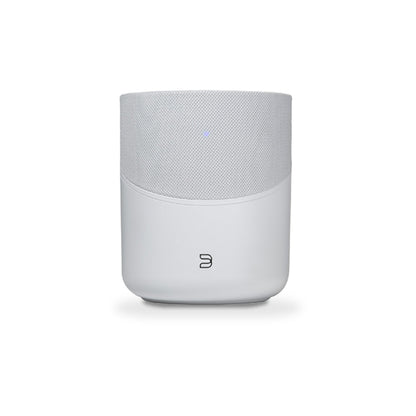 Bluesound Pulse M Streaming-Lautsprecher Weiss Schrägansicht von vorne oben mit Touch-Bedienfeld