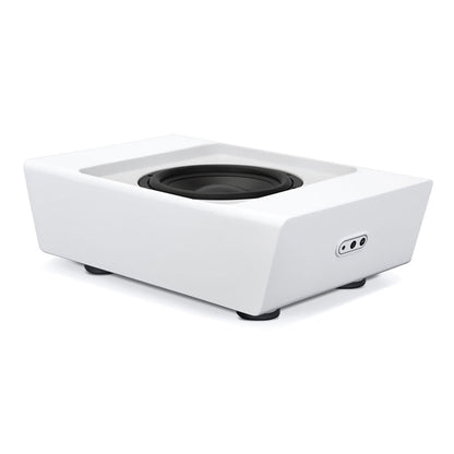 Bluesound Pulse Sub+ Subwoofer Weiss Schrägansicht von oben ohne Gitter mit sichtbarem Tieftöner