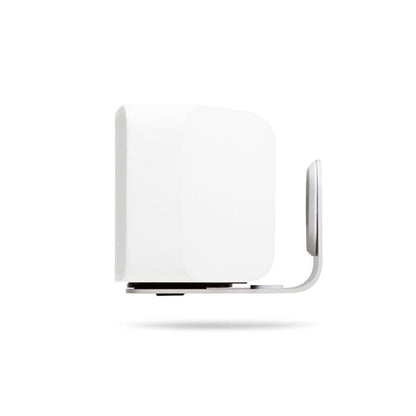 Bluesound WM200 Wandhalterung Weiss Seitenansicht mit aufgesetztem Pulse-Lautsprecher