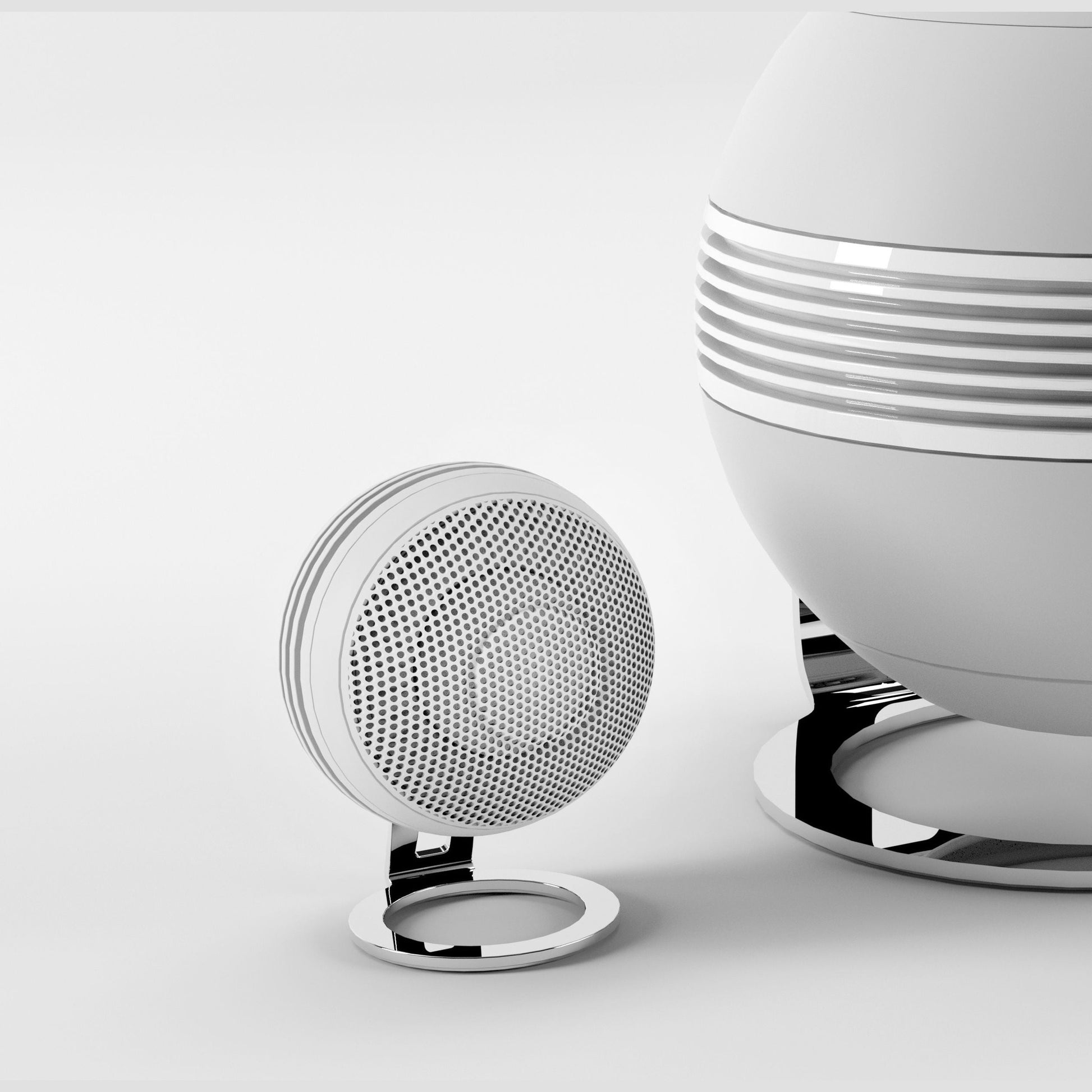 Cabasse The Pearl Keshi 2.1-System Detailansicht Satellit mit Metallgitter und Chrom-Standfuss in Weiss