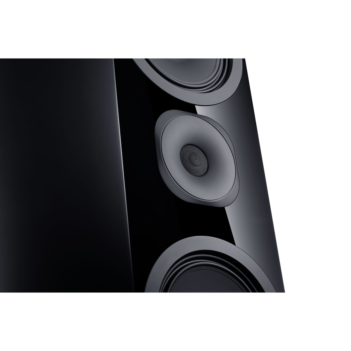 Canton Vento 91 Standlautsprecher Schwarz Detailansicht Hochtöner im Waveguide zwischen den Chassis