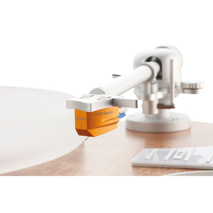 Clearaudio Celebrity Al Di Meola Plattenspieler Detailansicht Tonabnehmer über dem Plattenteller, Holz