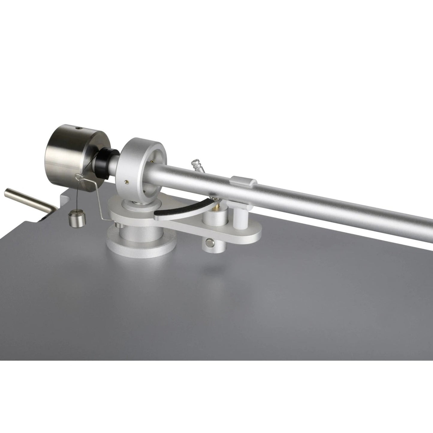 Clearaudio compass Plattenspieler Detailansicht Tonarmlager mit Gegengewicht und Antiskating, Silber