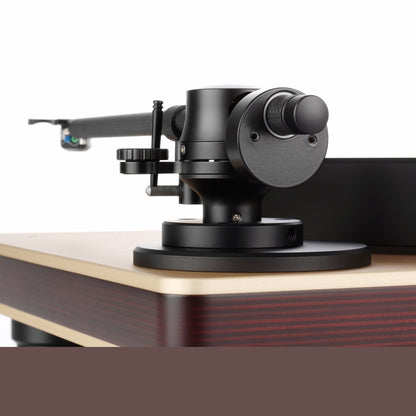 Clearaudio Performance DC Plattenspieler Rose Gold/Dunkles Holz Detailansicht Tonarmbasis mit Antiskating und Lift