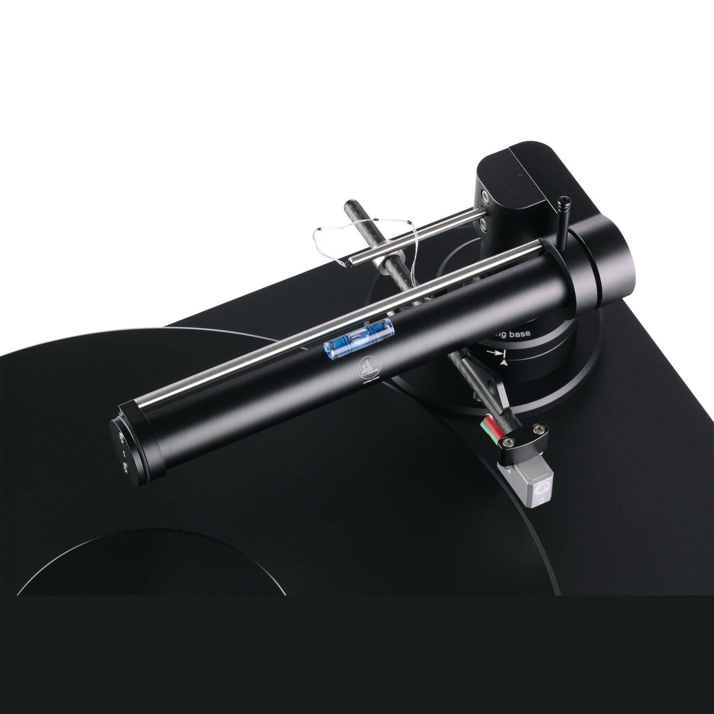 Clearaudio Performance DC Plattenspieler Schwarz/Schwarz Detailansicht Tonarmrohr mit Libelle und Tonabnehmer