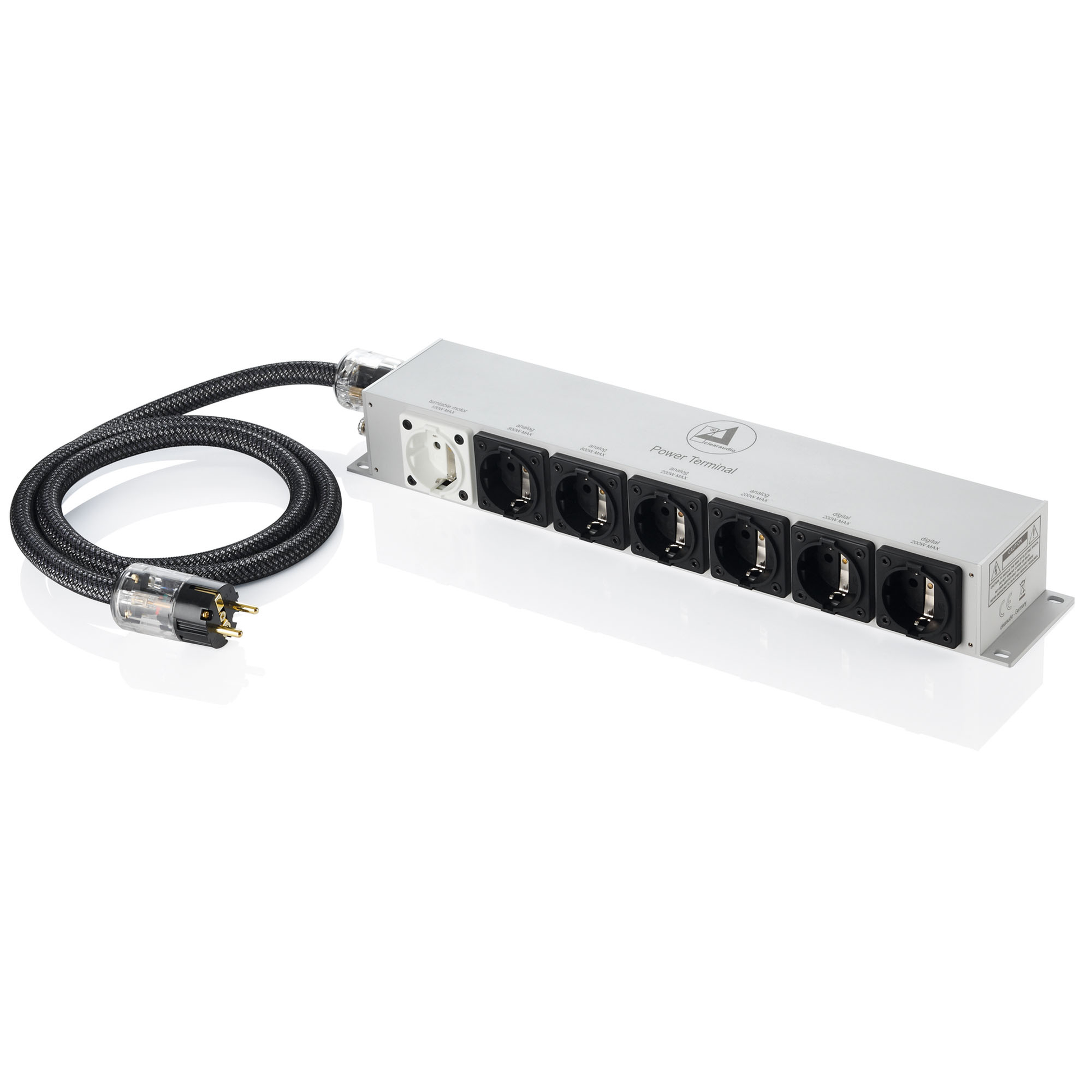 Clearaudio Power Terminal Netzleiste Schrägansicht in Silber mit sieben Steckdosen und Netzkabel