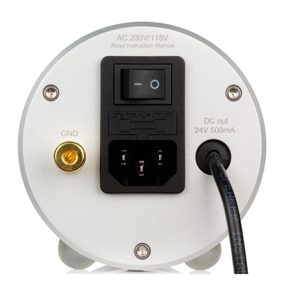 Clearaudio Professional Power 24V Netzteil Anschlussfeld silber, Netzschalter, IEC-Buchse, GND, DC-Ausgang