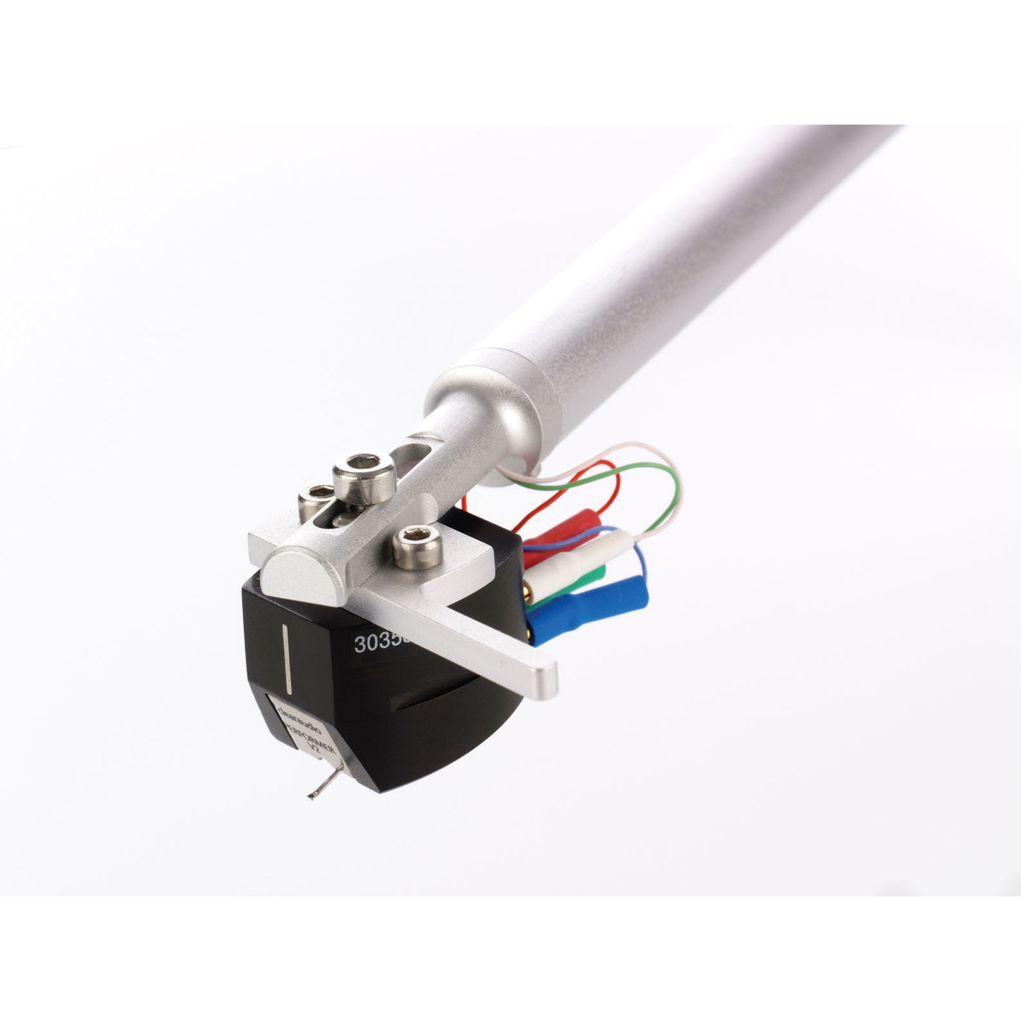 Clearaudio Profiler 9-Zoll-Tonarm Detailansicht Headshell in Silber mit Tonabnehmer und Innenverkabelung