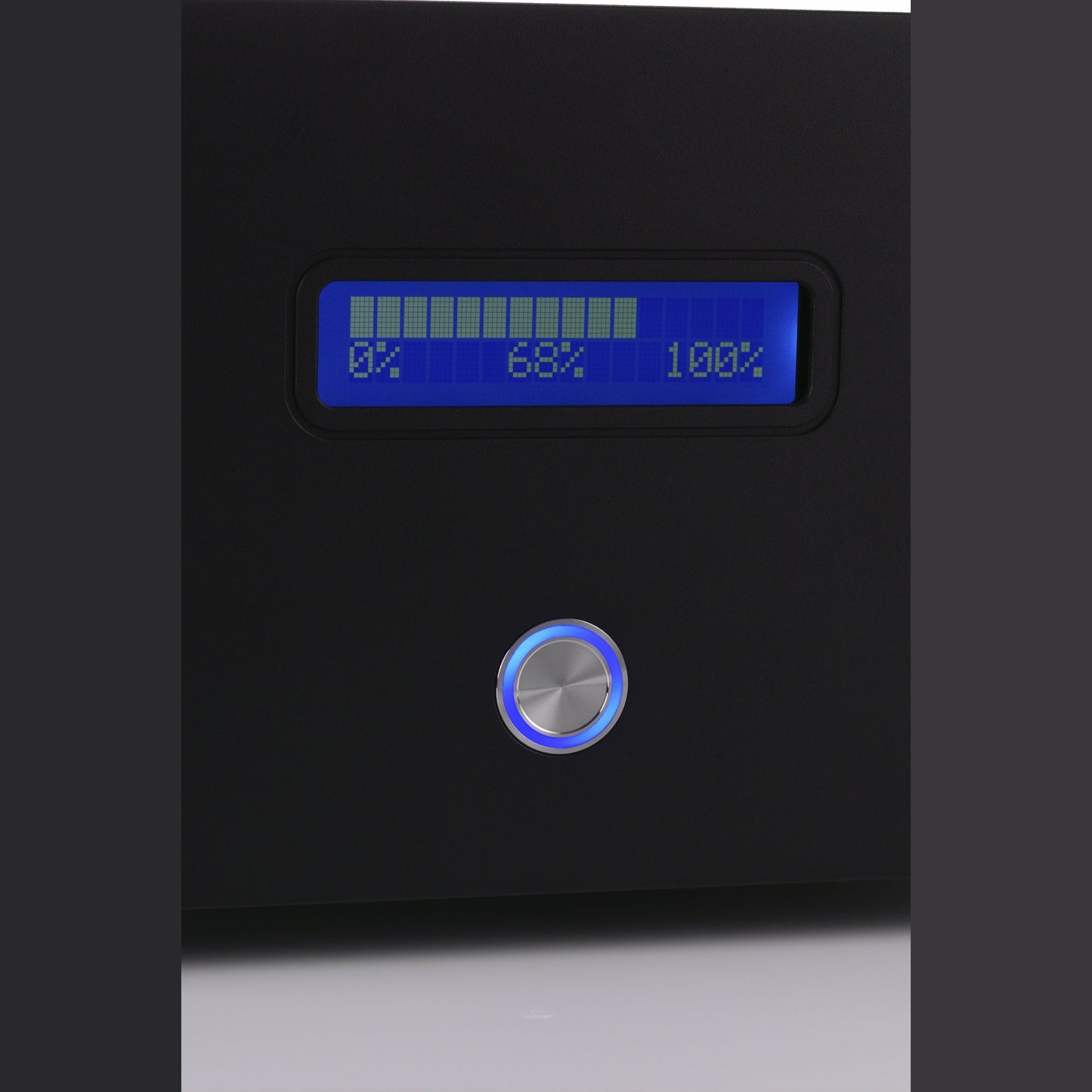 Clearaudio Smart Power 24V Ovation/Innovation Akku-Netzteil Displayansicht, Ladestandsanzeige, schwarz