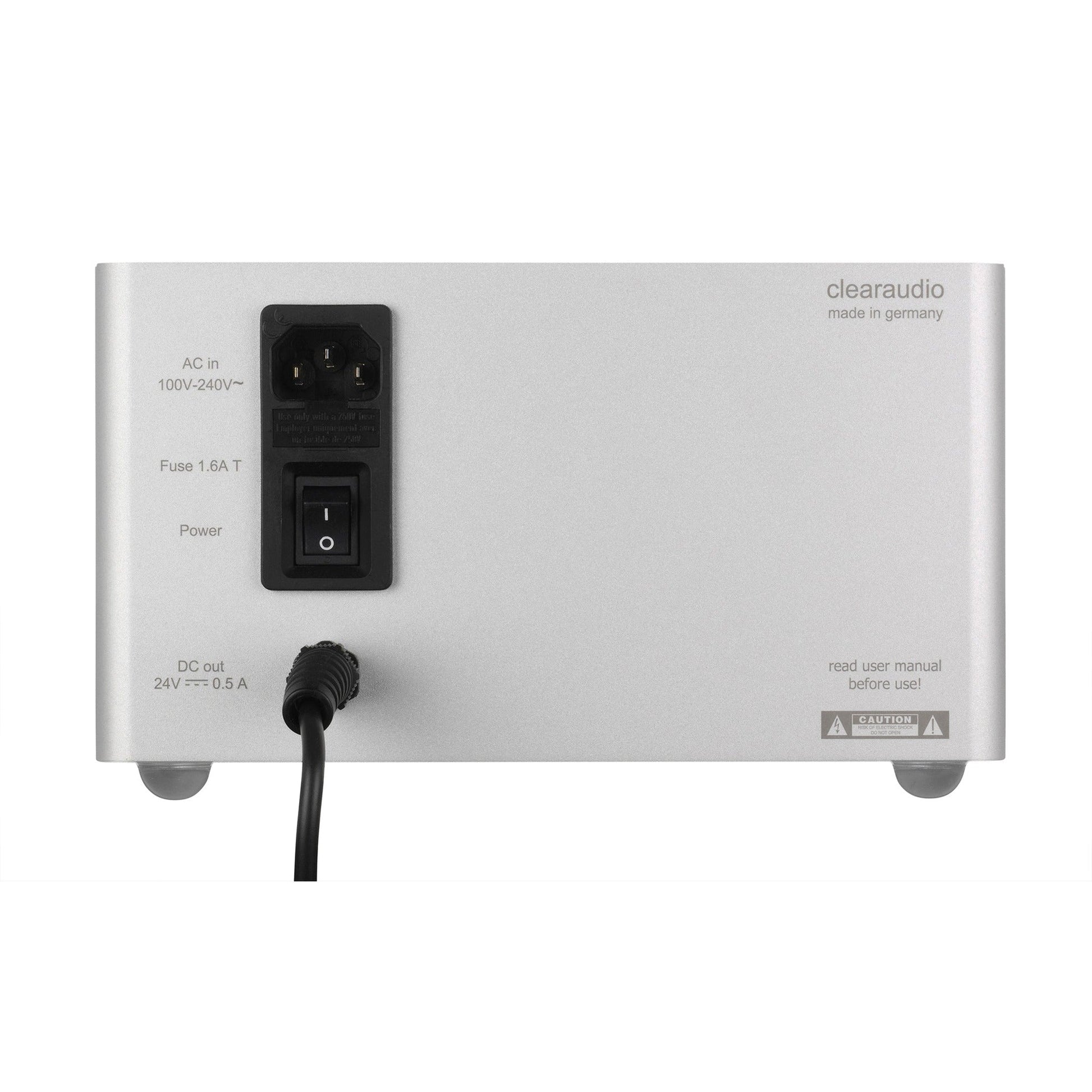 Clearaudio Smart Power 24V Statement Akku-Netzteil Silber Anschlussfeld mit AC-Eingang, Netzschalter und DC-Ausgang