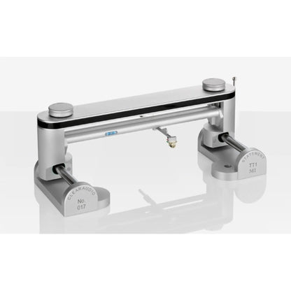 Clearaudio Statement TT1 MI Tangential-Tonarm in Schwarz/Silber, Schrägansicht mit montiertem Tonabnehmer