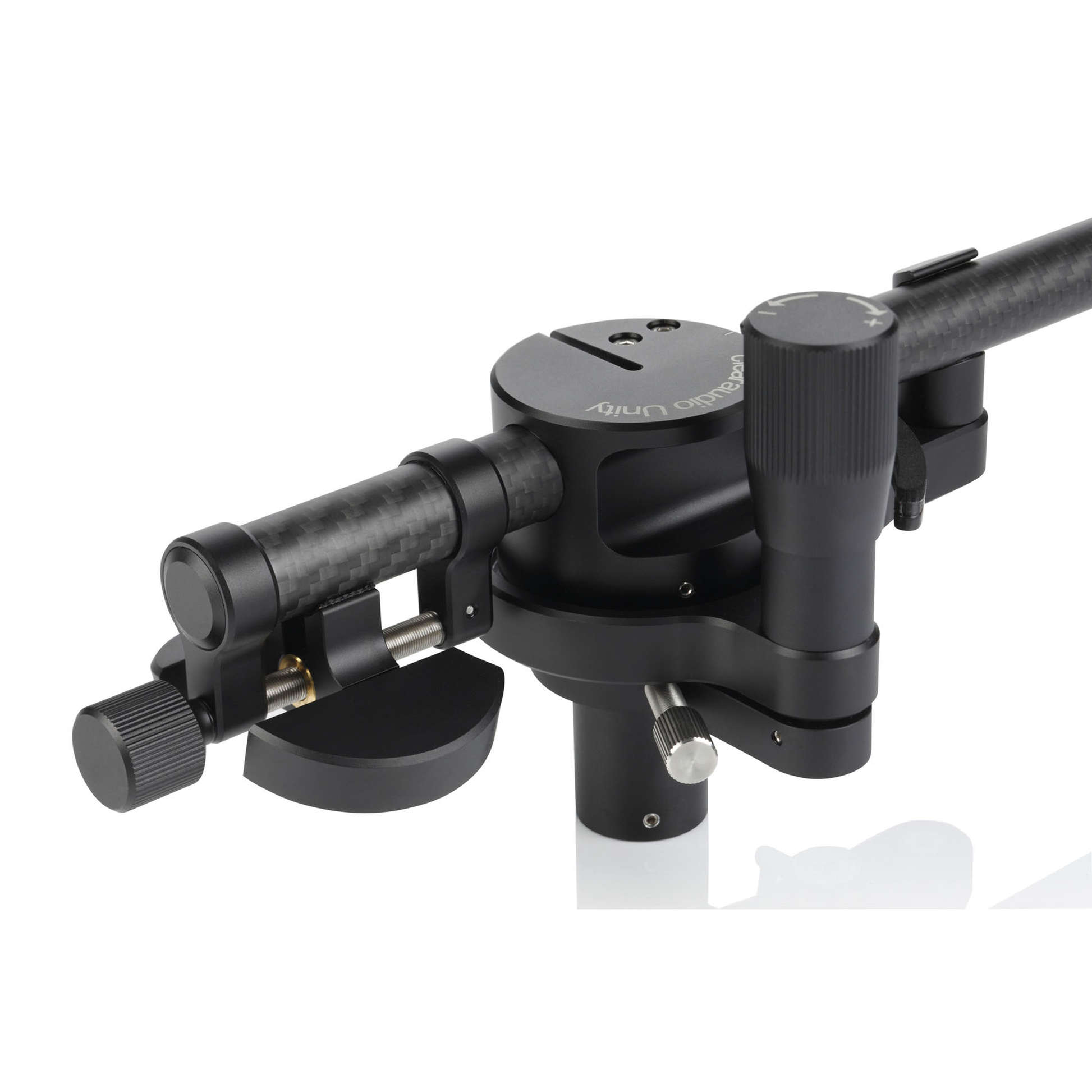 Clearaudio Unity 10-Zoll-Tonarm Schwarz Detailansicht von Lagerbasis, Gegengewichten und Antiskating