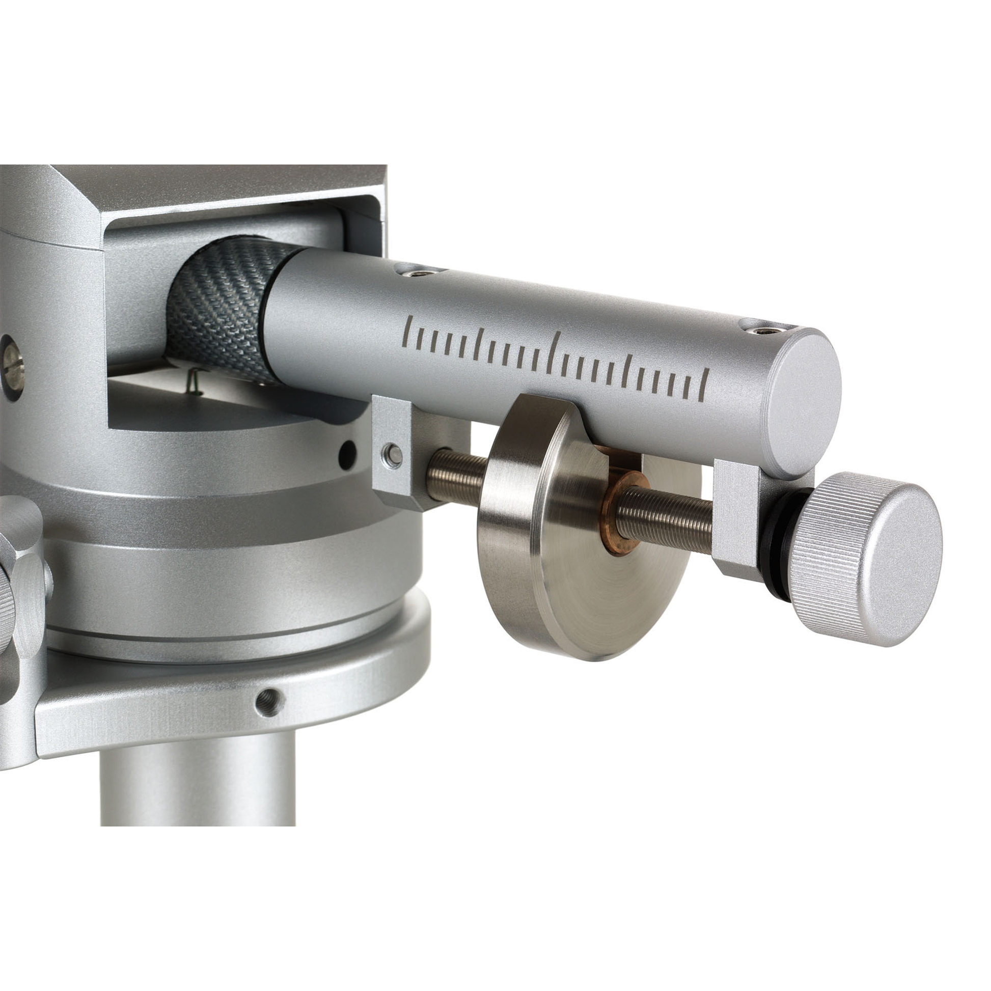 Clearaudio Universal 9-Zoll-Tonarm DIN Detailansicht Lagerung mit Gegengewicht, silberne Ausführung