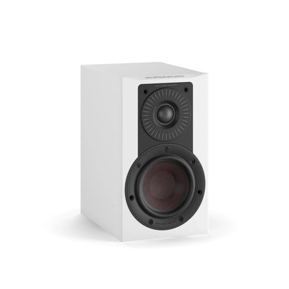 DALI Opticon 1 MK2 Regallautsprecher Weiss Schrägansicht ohne Frontbespannung