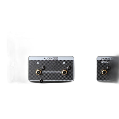 Denon DCD-900NE CD-Player Anschlussfeld Detailansicht der Cinch-Ausgänge auf der Rückseite