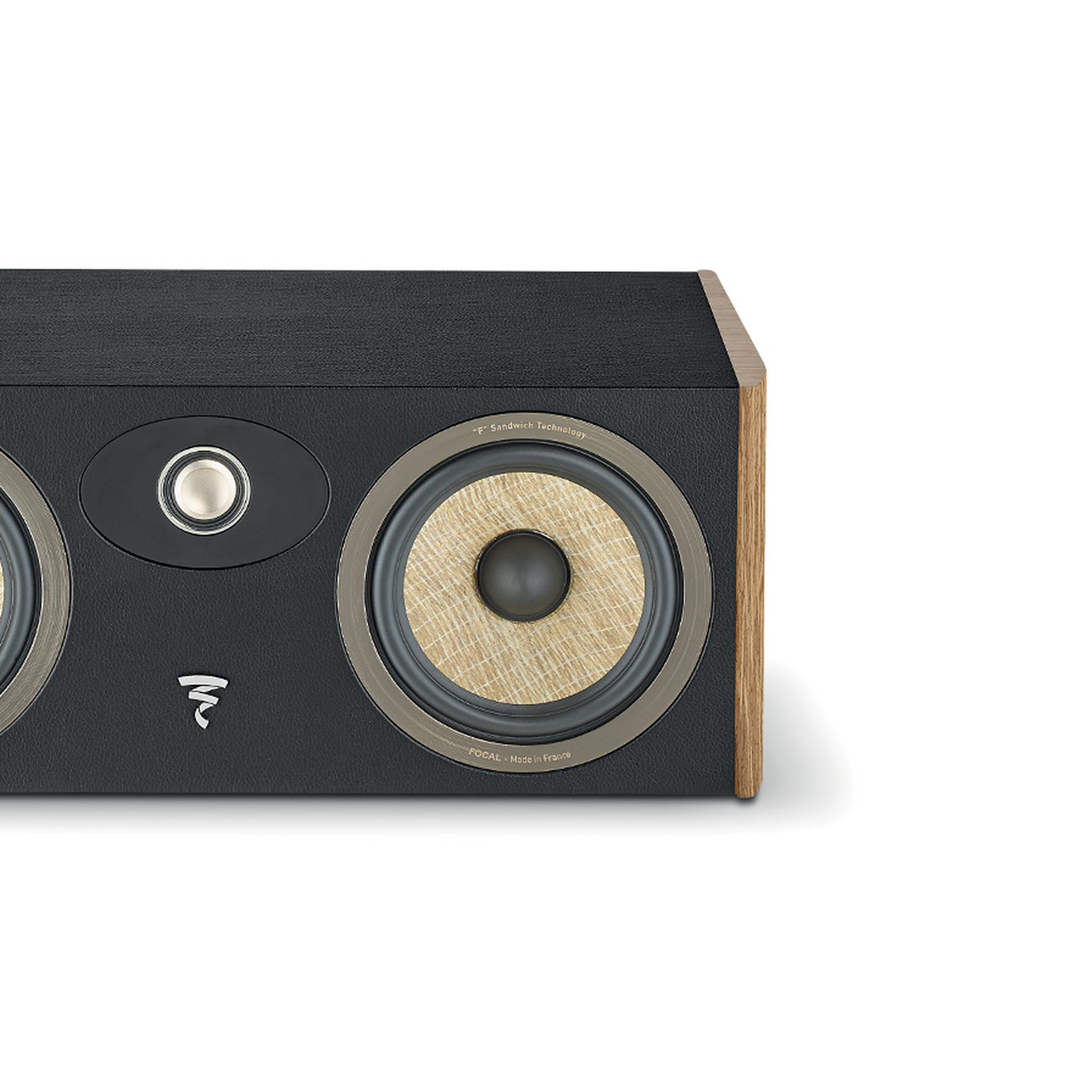 Focal Aria EVO X Center-Lautsprecher Detailansicht der Schallwand mit Flax-Tieftöner